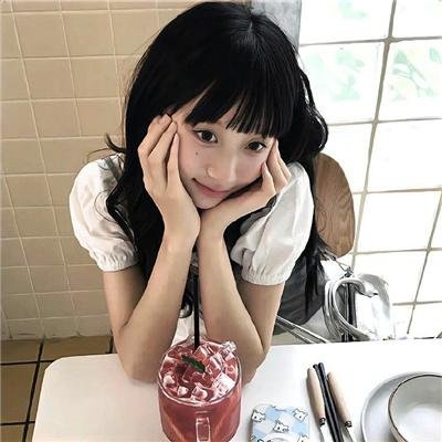 三五成群